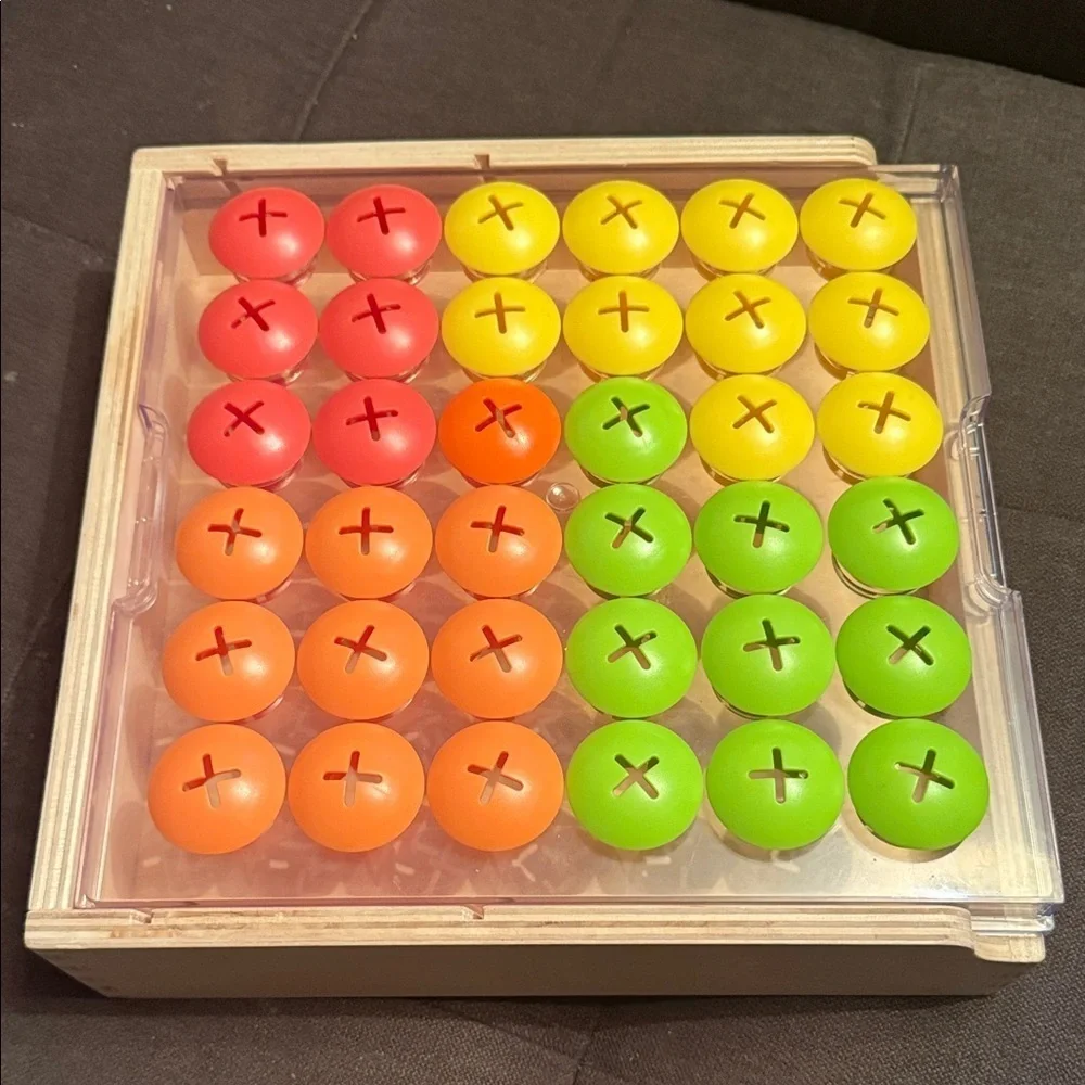 LOVEVERY Mosaic Button Board
